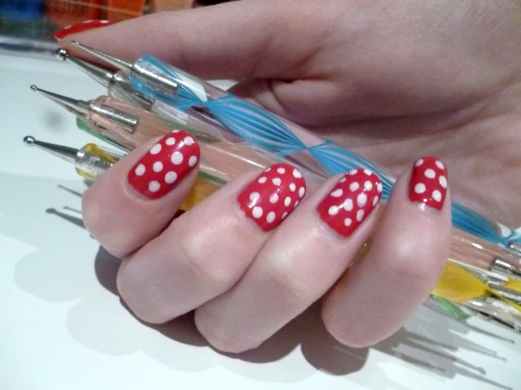 9. Elegant and Chic Dotting Tool Nail Art Designs - wide 8